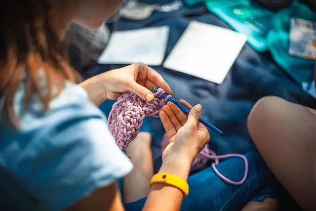 The Ultimate Guide to the Best Home Knitting Kits